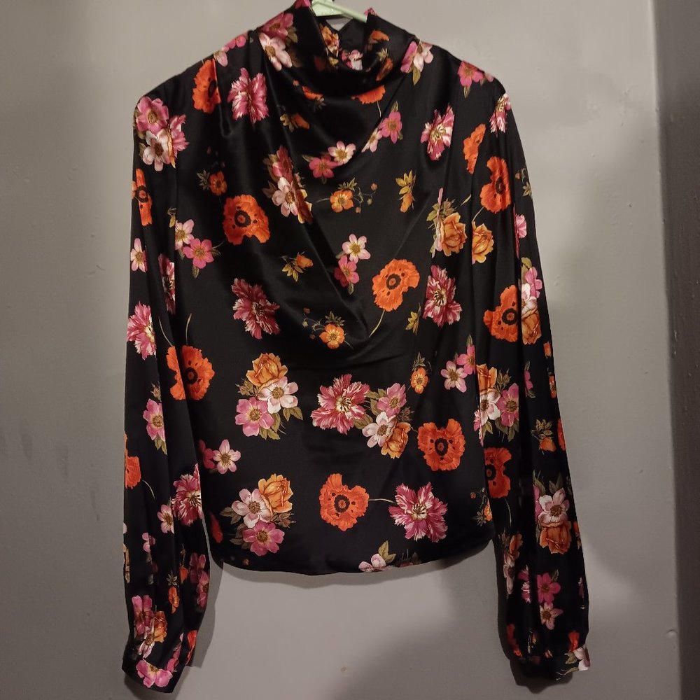 Womens Guess Blouse